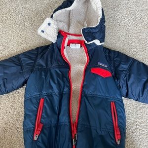 Patagonia size 5T winter coat like new!